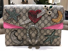 渋谷店では、グッチ（GUCCI）のショルダーバッグ、GGスプリームディオニュソスを買取りました。状態は未使用展示品です。