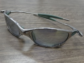オークリーのグリーン　ジュリエット　ICHIRO51　サングラスの買取実績です。