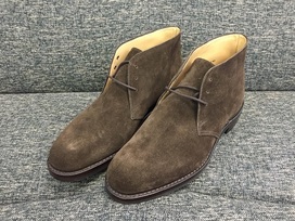 クロケット&ジョーンズのスエード　CHILTERN　チャッカブーツの買取実績です。