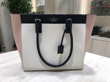 渋谷店で、ケイトスペード（Kate Spade）のキャメロンストリートトートバッグを買取ました。状態は一部にペン跡があります。