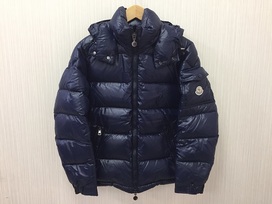 モンクレールのネイビー　14-15AW　マヤ　ダウンジャケットの買取実績です。