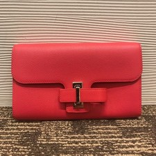 銀座本店でデルボー（Delvaux）のSimplissimeのフラップウォレットをお買取させていただきました。状態は未使用品でございます。