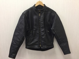 ラングリッツレザーの黒　レザーライダースジャケットの買取実績です。