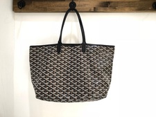 渋谷店では、ゴヤール（GOYARD）のサンルイを買取ました。状態はほとんど使用感を感じません。