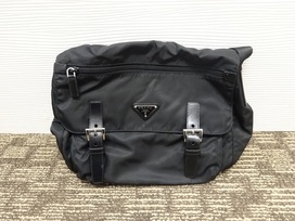 プラダのネロ　BT6671　テスートショルダーバッグの買取実績です。