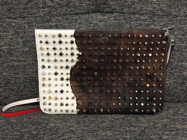 クリスチャンルブタンの17ｰ18AW　Loubiclutch　マルチスタッズ　ポニークラッチバッグの買取実績です。
