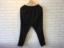 ヨーコチャンの17年製　黒　ギャザーパンツの買取実績です。