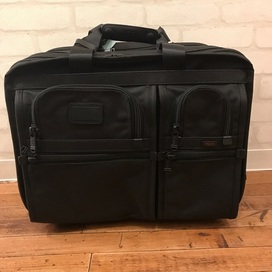 トゥミの26104DH アルファ ウィールドデラックスブリーフの買取実績です。