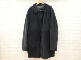 ヘルノの黒　ナイロンコートの買取実績です。