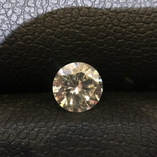 ダイヤモンド ダイヤモンドルース　0.753 買取実績です。