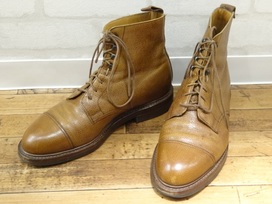 クロケット&ジョーンズのコニストン レザー ブーツの買取実績です。