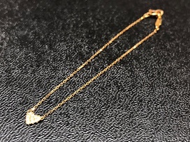 アーカーのK18　パヴェハート　ブレスレット　レディースの買取実績です。