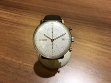 JUNGHANS(ユンハンス) のクロノスコープを新宿南口店でお買取りいたしました。状態は使用感の強いお品物になります。