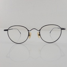 金子眼鏡のヴィンテージシリーズを新宿店でお買取りいたしました。状態は通常中古品になります。