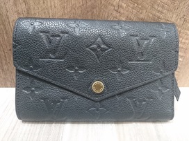 ルイヴィトンのモノグラムアンプラント ポルトフォイユキュリユーズコンパクトの買取実績です。