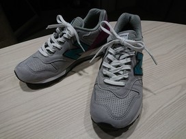ニューバランスのM1300DGRの買取実績です。
