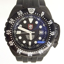 ルミノックス（LUMINOX）のRef.1511 ディープダイブをお買取させていただきました。状態は傷や汚れ等なく綺麗なお品物でございます。