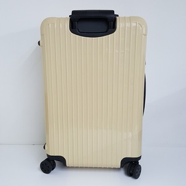 リモワの810.90 アローズ別注 サルサ86L キャリーケースの買取実績です。