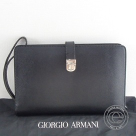 ジョルジオアルマーニのレザーセカンドバッグ買取。アルマーニ売るならエコスタイルへ