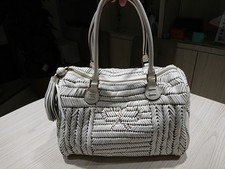 エコスタイル渋谷店で、アニヤハインドマーチの編み込みレザーのボストンバッグを買取りました状態は通常使用感があるお品物です。