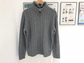 パパスのグレー　カシミヤ　ジップアップニットカーディガンの買取実績です。
