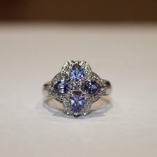 アイオライト アイオライト　メレダイヤ0.37ct 買取実績です。