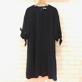 フォクシーの未使用 37193 リボンワンピースの買取実績です。