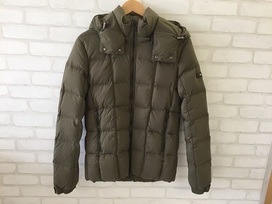 タトラスの15-16AW MTA16A4370 GESSO ダウンジャケットの買取実績です。