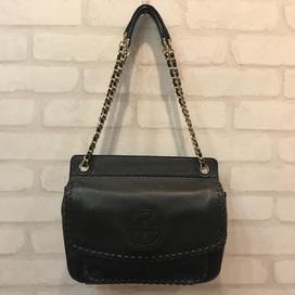 トリーバーチのレザー チェーンショルダーバッグの買取実績です。