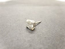 ダイヤモンド Pt900 0.50ct ラペルピン 買取実績です。
