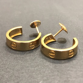 カルティエのK18YG ラブピアスの買取実績です。