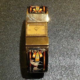 エルメスのロケ　エマイユウォッチの買取実績です。
