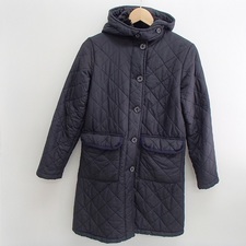 マッキントッシュロンドンのキルティングコートを新宿南口店でお買取りしました。状態は通常中古品になります。