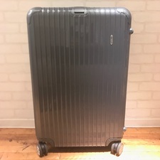 銀座本店でリモワ（RIMOWA）の874.73 サルサデラックスをお買取させていただきました。状態はシール跡が残っており、若干べたつきを感じるお品物です。