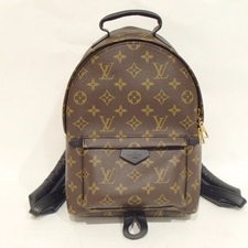 以前銀座本店でルイヴィトン（Louis Vuitton）のM41560のモノグラム バックパックPMをお買取させていただきました。状態は新品同様品でございます。