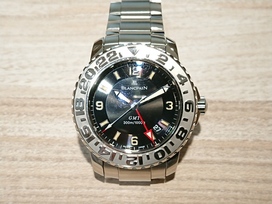 ブランパンのトリロジーＧＭＴ 自動巻き時計 +172秒/日の買取実績です。