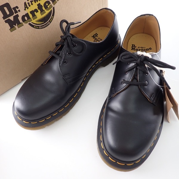 ドクターマーチンの靴の1461z 3eye Gibson Shoe 3ホール ギブソン Uk7の買取実績です 18年7月27日公開の情報です エコスタイル