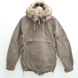フェールラーベンの82248 Singi Anorak シンギアノラックパーカージャケットの買取実績です。
