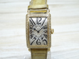 2916の902QZ 750 ダイヤベゼル ロングアイランド 腕時計の買取実績です。