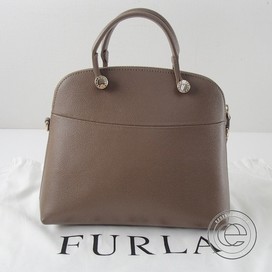 フルラのPIPER パイパー 2WAY バッグの買取実績です。