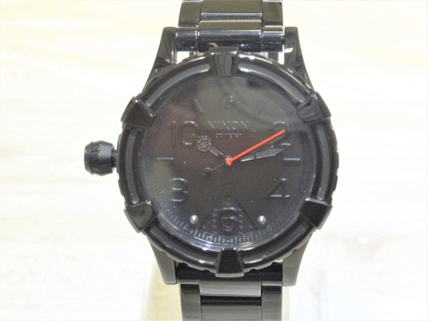 ニクソンのTHE38-20　スターウォーズコラボ　クオーツ　腕時計の買取実績です。