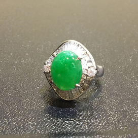 翡翠の4.56ct　1.44ct　翡翠リングの買取実績です。