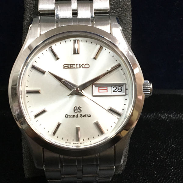 セイコーの9F83-9A30 SS 白文字盤の買取実績です。