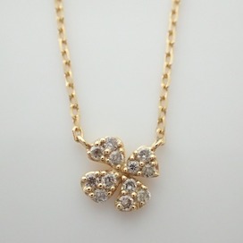 アガットのK18/ダイヤ0.05ct クローバー ネックレスの買取実績です。