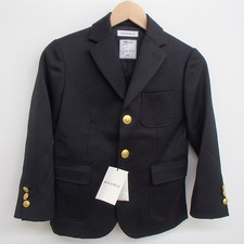 マディソンブルーの2017年製 S3B COMPACT BLAZER コンパクトブレザーを買取しました。新宿伊勢丹から徒歩30秒、新宿三丁目店です。状態は比較的状態の良いお品物です。