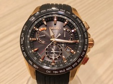 セイコー 黒　アストロン　SBXB055　GPS　ソーラー腕時計 買取実績です。