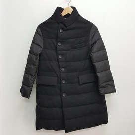 コムデギャルソンの16AW 異素材切替ダウンコートの買取実績です。