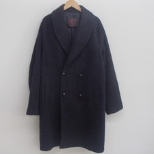 ディ・マッシオ・ピオンボのコートを店頭買取でお査定いたしました。状態は通常中古品になります。