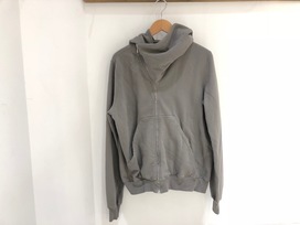 ダークシャドウのグレー　17年秋冬　変形パーカーの買取実績です。