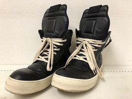 リックオウエンスのリックオウエンス（RICK OWENS）黒×白　ジオバスケット　スニーカーの買取実績です。